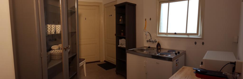 City Lodge Stay A While ซโวลเลอ ภายนอก รูปภาพ
